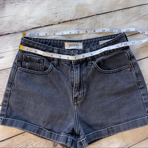 PacSun 100% cotton dark grey denim jean roll up hem Mom Shorts size 25 - Picture 8 of 10
